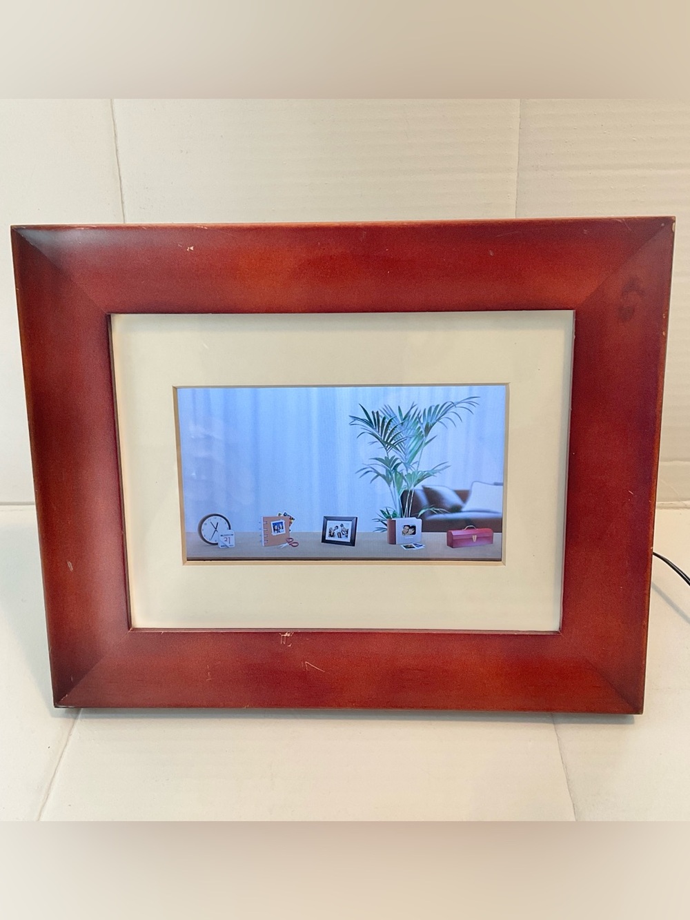 Philips Home Essentials Digital LCD Photo Frame 9” Mahogany Works perfectly